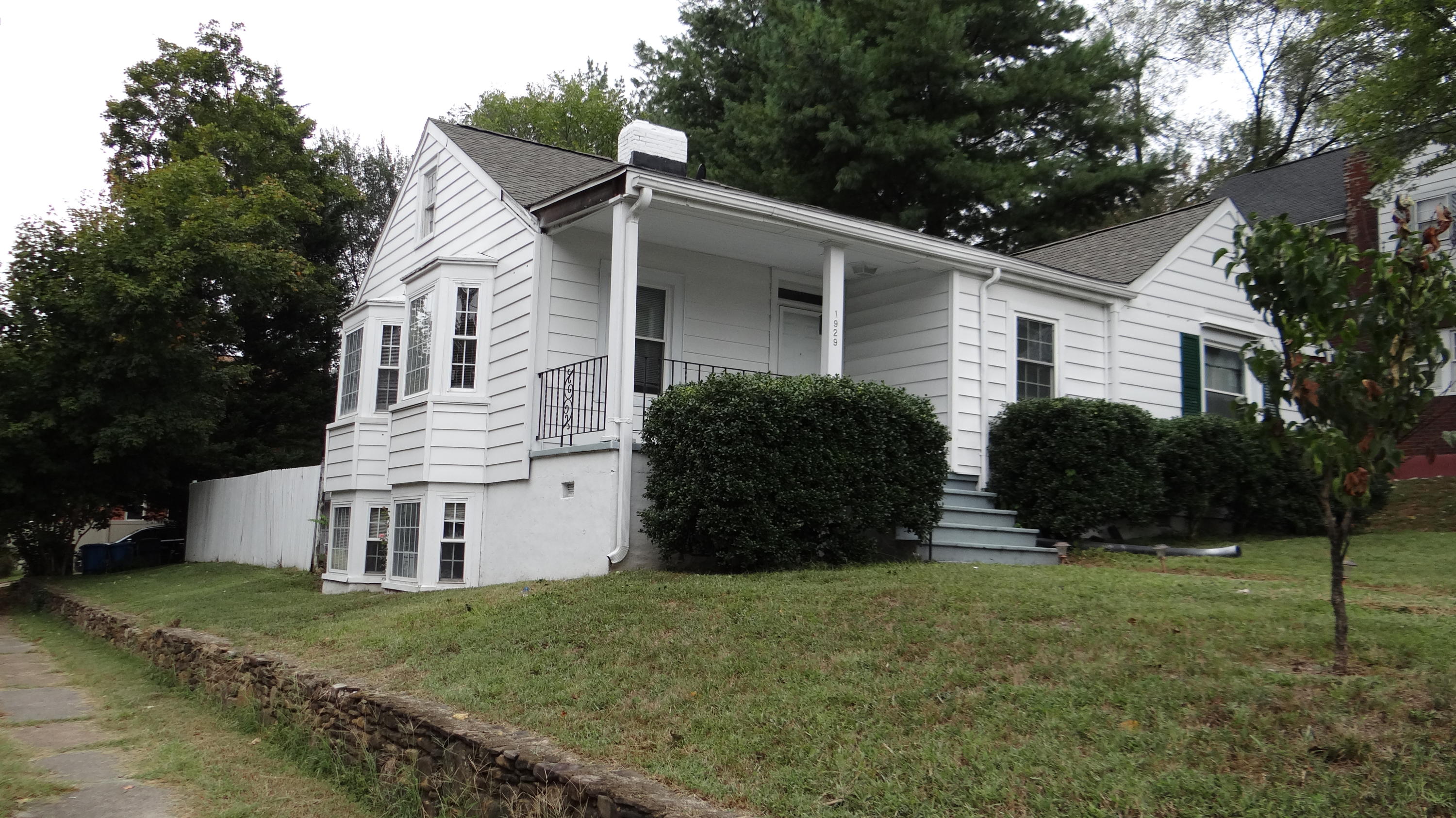 1929 Canterbury Road Southwest Roanoke, VA 24015 - Photo 25 of 25 1929 Canterbury