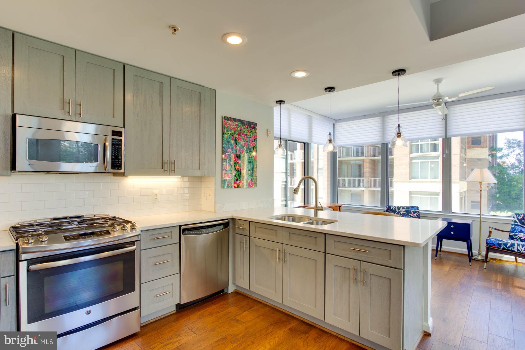 11990 Market Street, Unit 217 Reston, VA 20190 - Photo 22 of 82 Kitchen