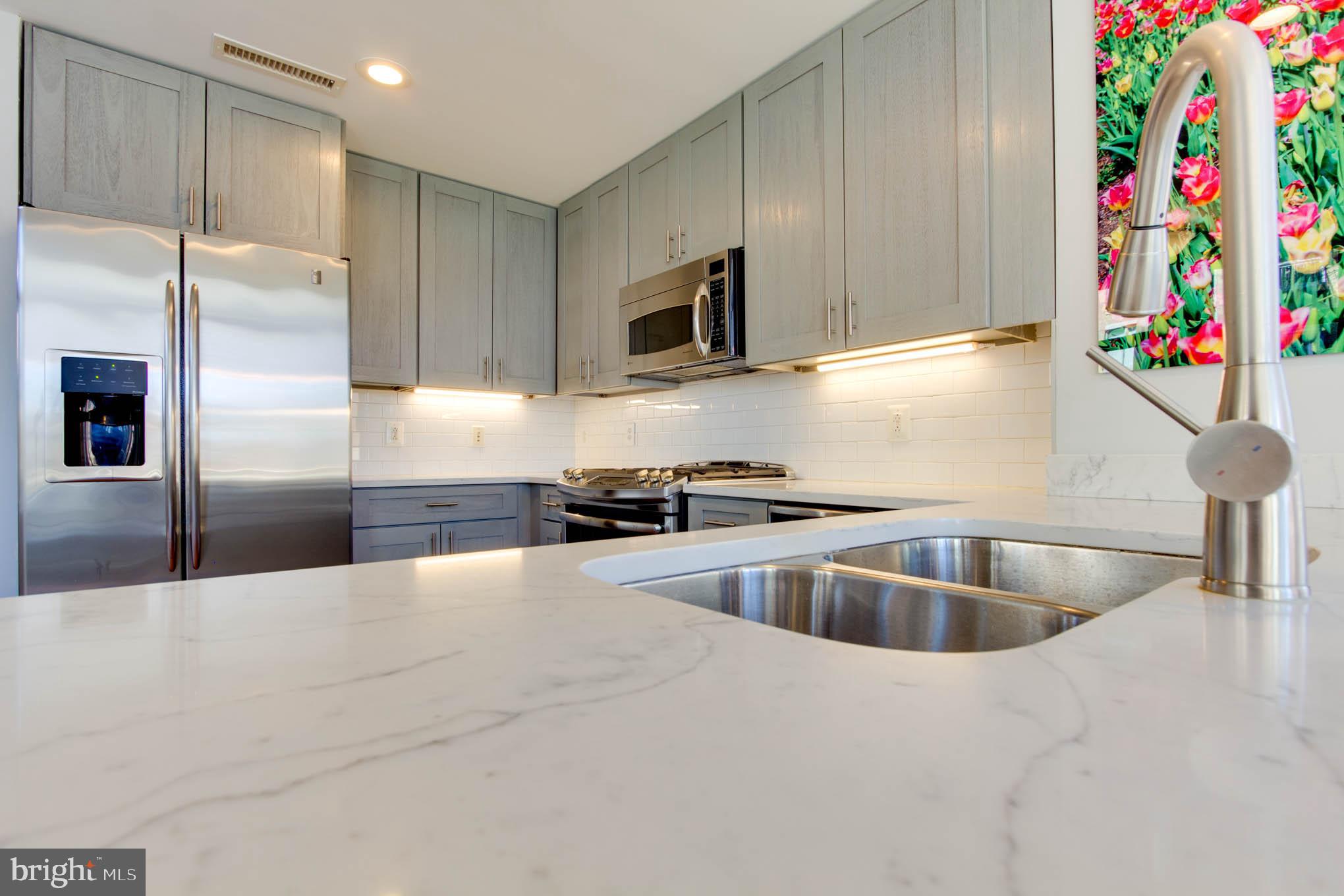 11990 Market Street, Unit 217 Reston, VA 20190 - Photo 23 of 82 Kitchen