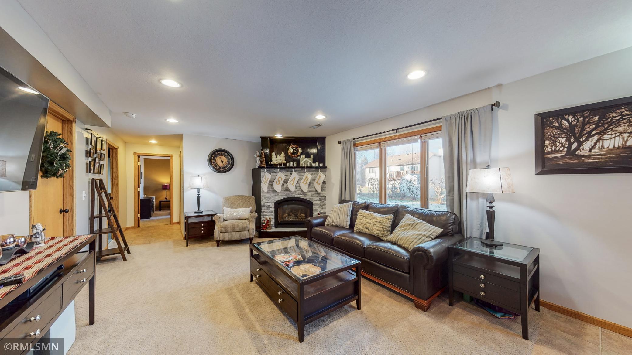 3635 Ironwood Court Southwest Rochester, MN 55902 - Photo 24 of 37 Gallery Image 24