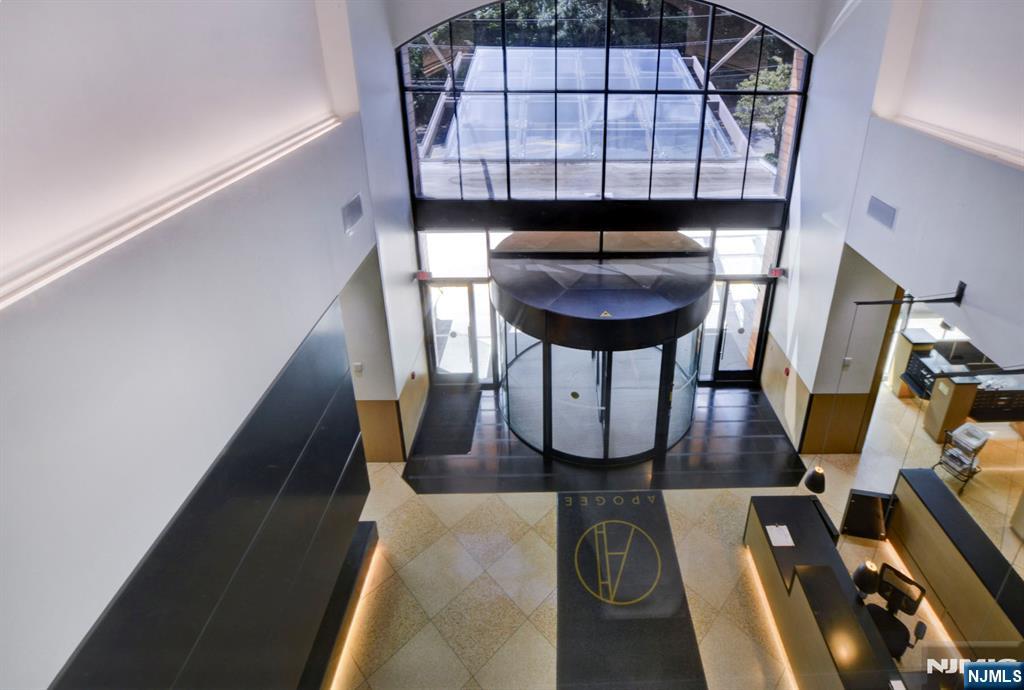 250 Gorge Road, Unit 28A Cliffside Park, NJ 07010 - Photo 33 of 37