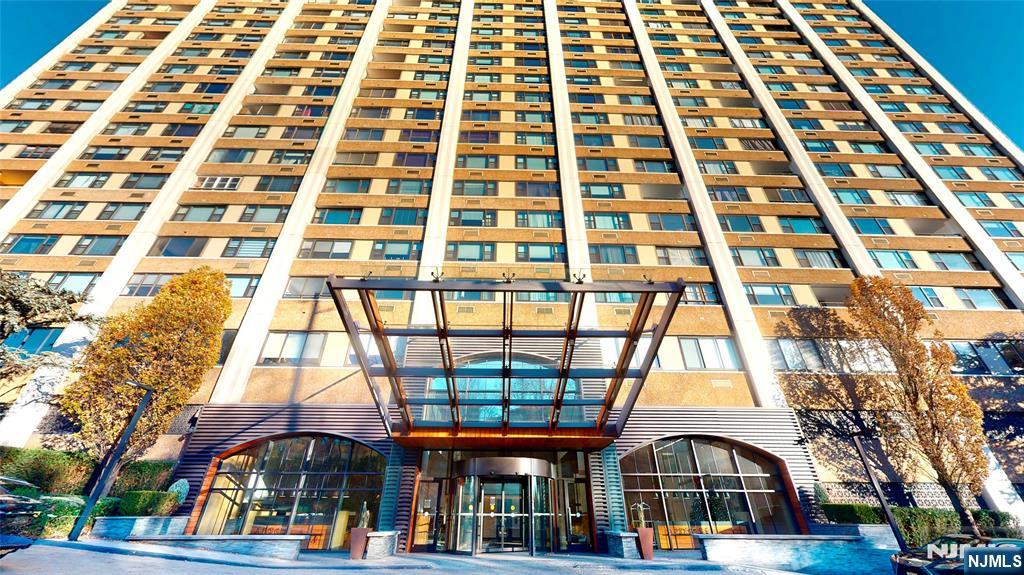 250 Gorge Road, Unit 28A Cliffside Park, NJ 07010 - Photo 37 of 37