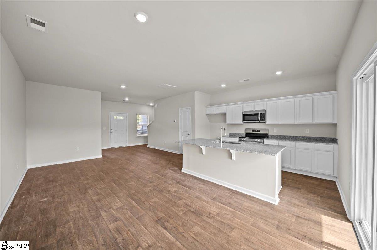 104 Lowland Drive Anderson, SC 29621 - Photo 4 of 21