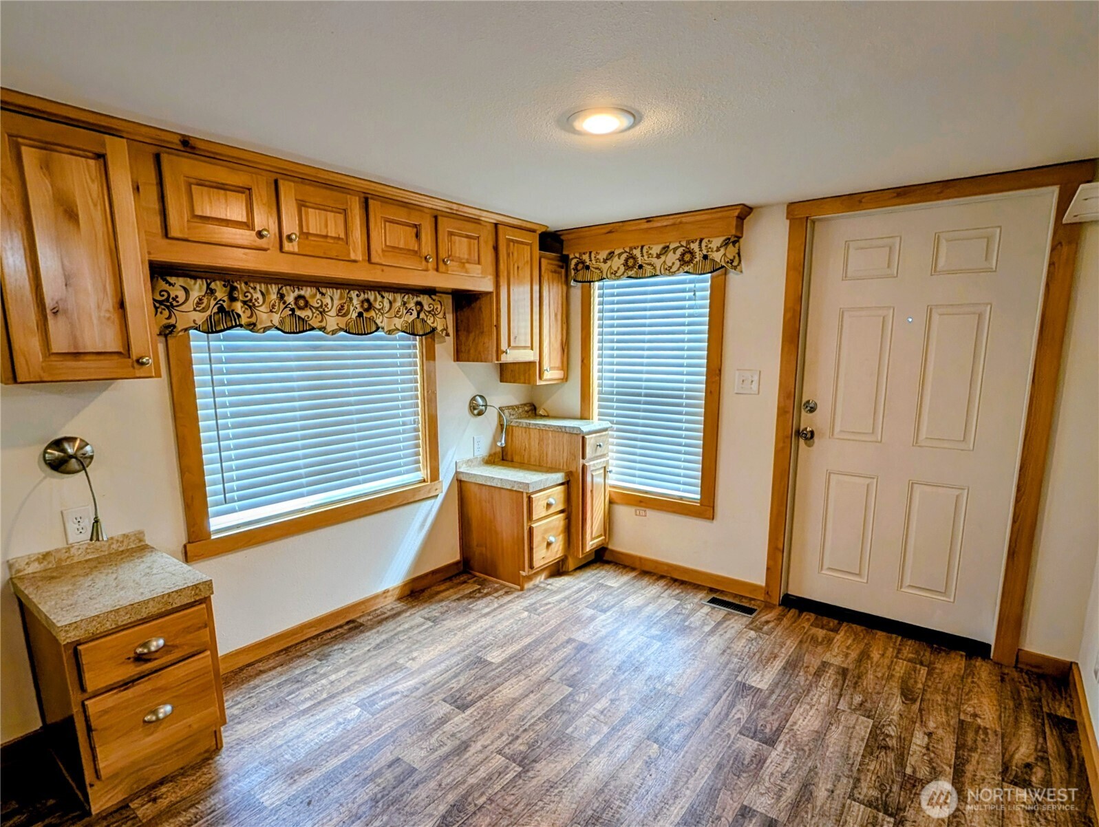 16 Copalis Rv Lane Copalis Beach, WA 98535 - Photo 8 of 39 a living room with furniture and a flat screen tv
