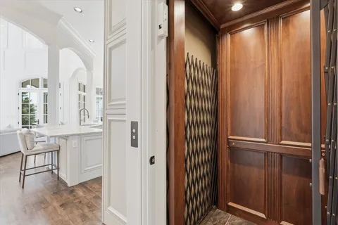 $3,700,000 | 10 Colonel Winstead Drive, Brentwood, TN 37027