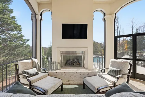 $3,700,000 | 10 Colonel Winstead Drive, Brentwood, TN 37027