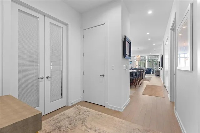 $16,000 | 2773 North Hampden Court, Unit PH03, Chicago, IL 60614