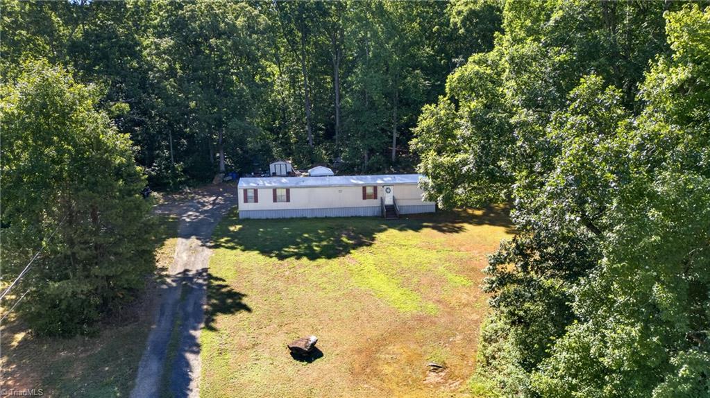 526 Kindley Road Thomasville, NC 27360 - Photo 12 of 14