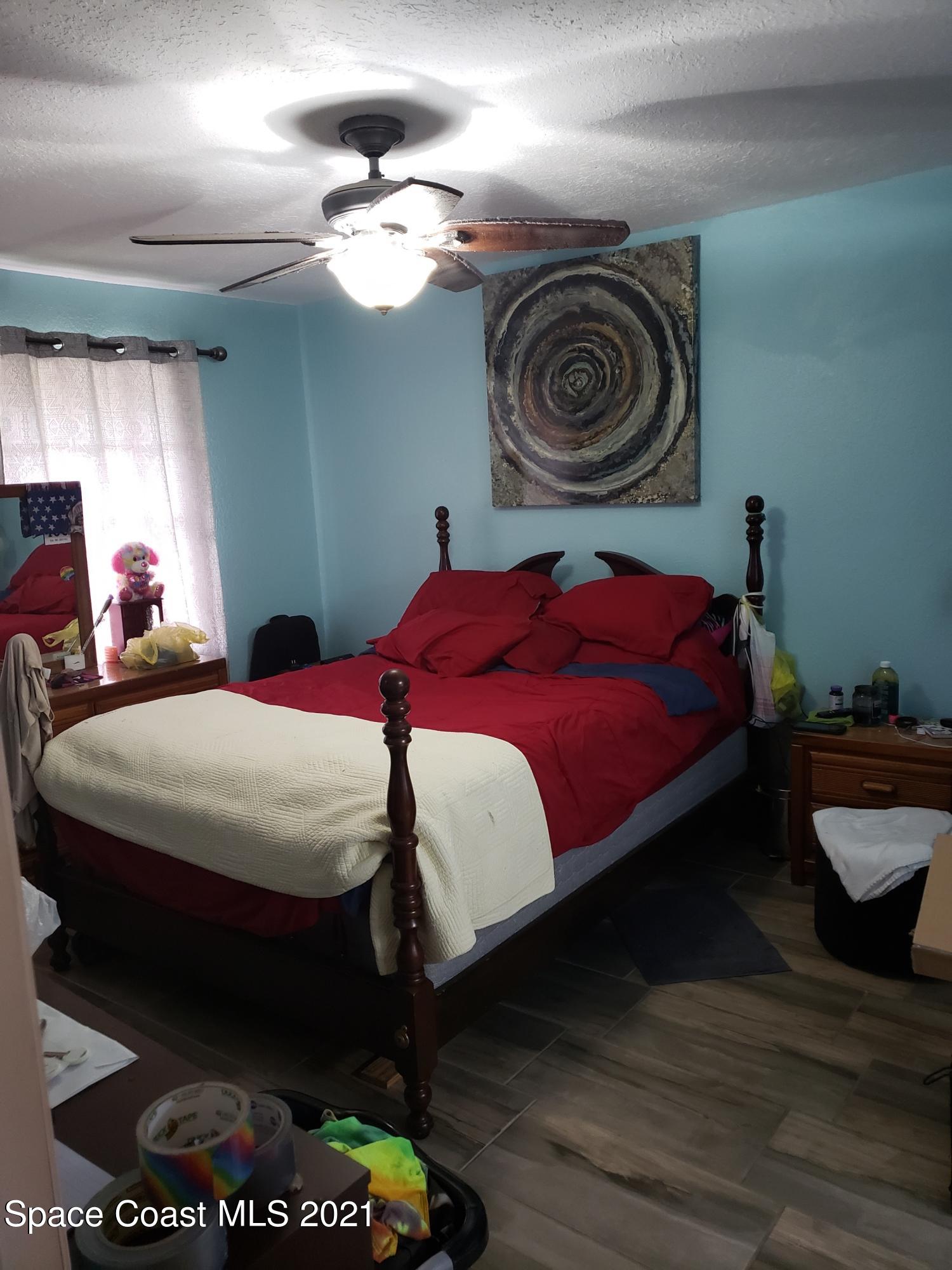 401 Whealan Street Southwest Palm Bay, FL 32908 - Photo 8 of 16 Masterbed Room