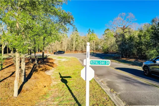 $54,900 | 6121 Fairway Oaks Way, Blackshear, GA 31516