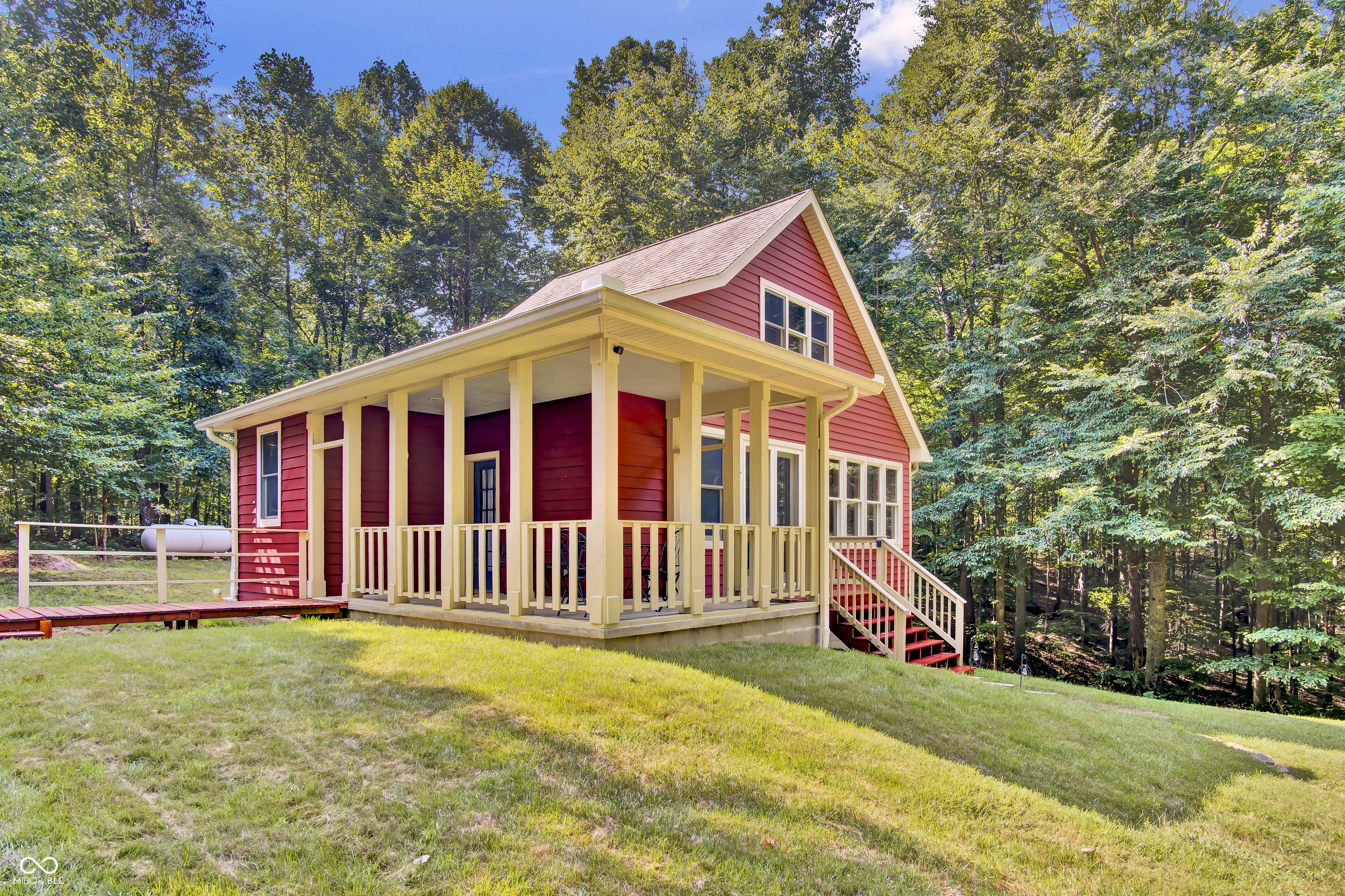 7154 Possum Trot Road Unionville, IN 47468 - Photo 6 of 37 Gallery Image 6