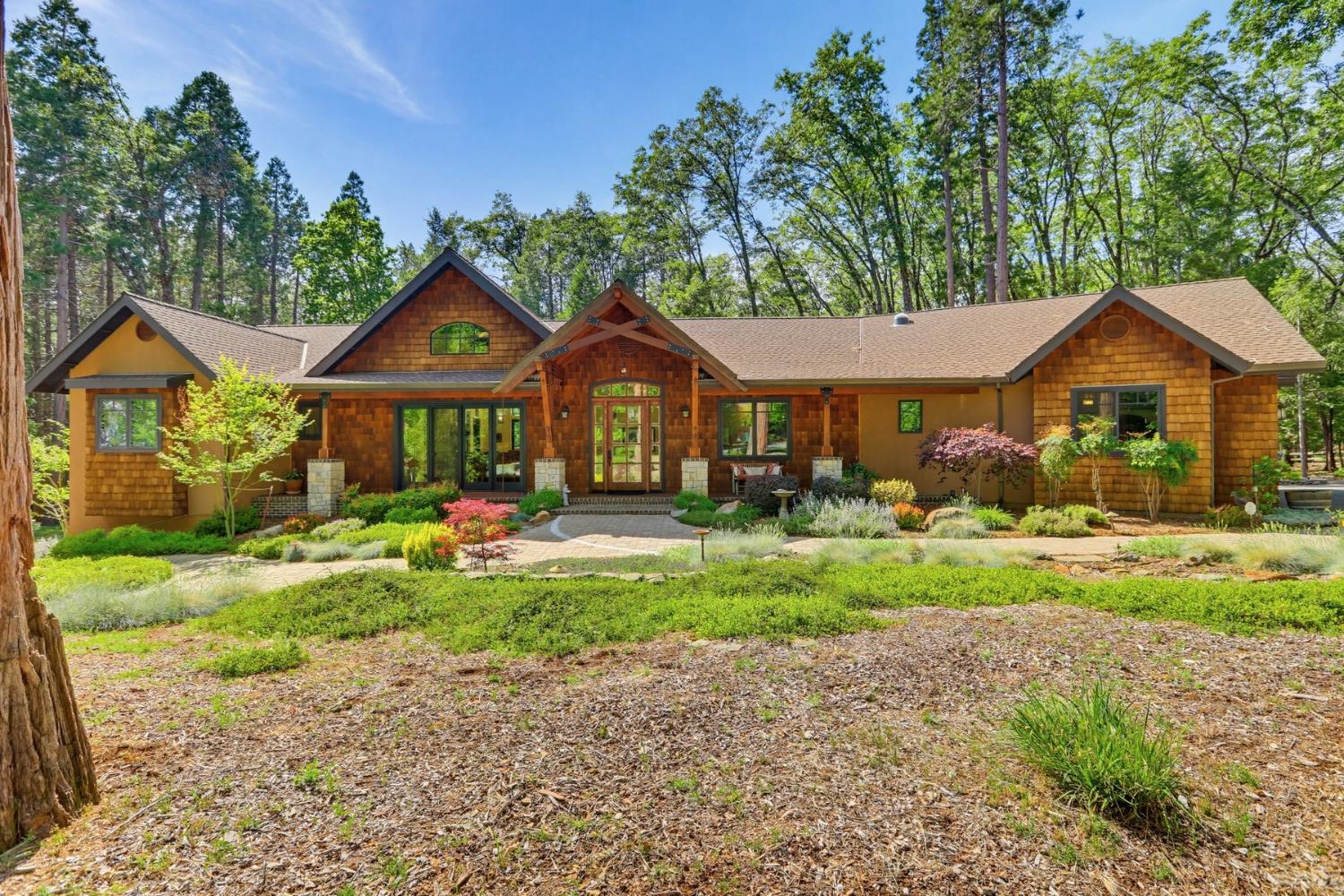 14166 Loma Rica Drive Grass Valley, CA 95945 - Photo 1 of 95