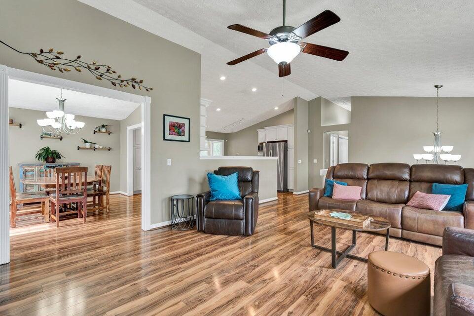 3803 Prospect Church Road Ooltewah, TN 37363 - Photo 5 of 50 20250410153219638986000000-o