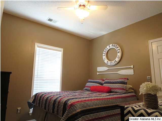 267 Warwick Lane Alabaster, AL 35007 - Photo 14 of 21