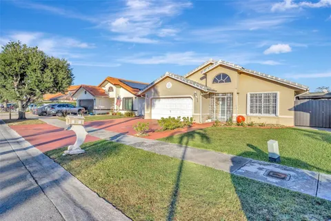 $800,000 | 699 Northwest 134th Place, Miami, FL 33182
