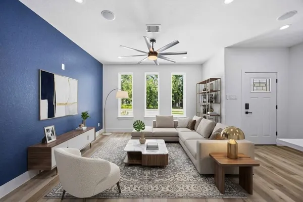 $2,050 | 8531 Rinn Street, Unit B, Houston, TX 77078
