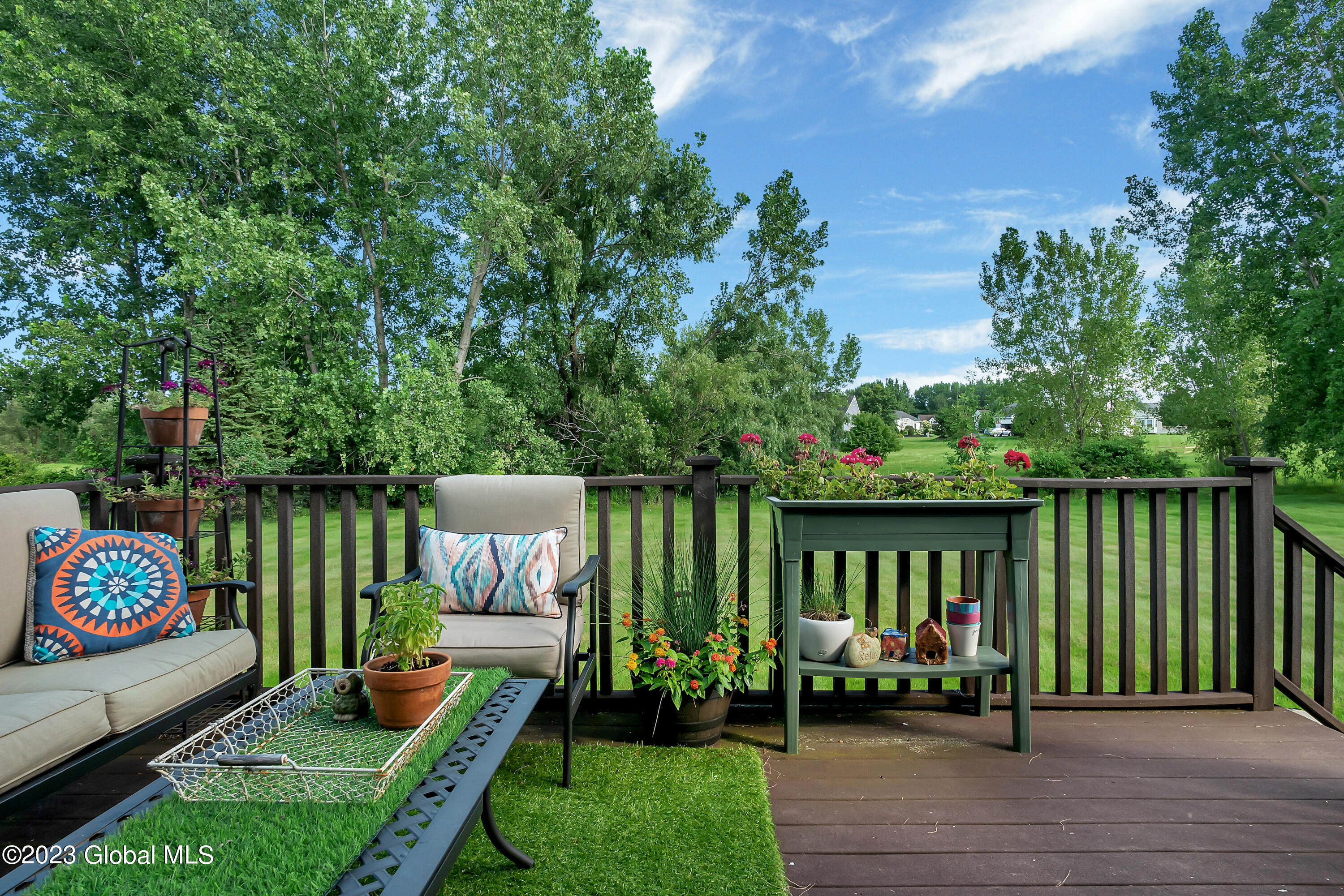 6 Hunters Run Malta, NY 12019 - Photo 18 of 59 P1390345