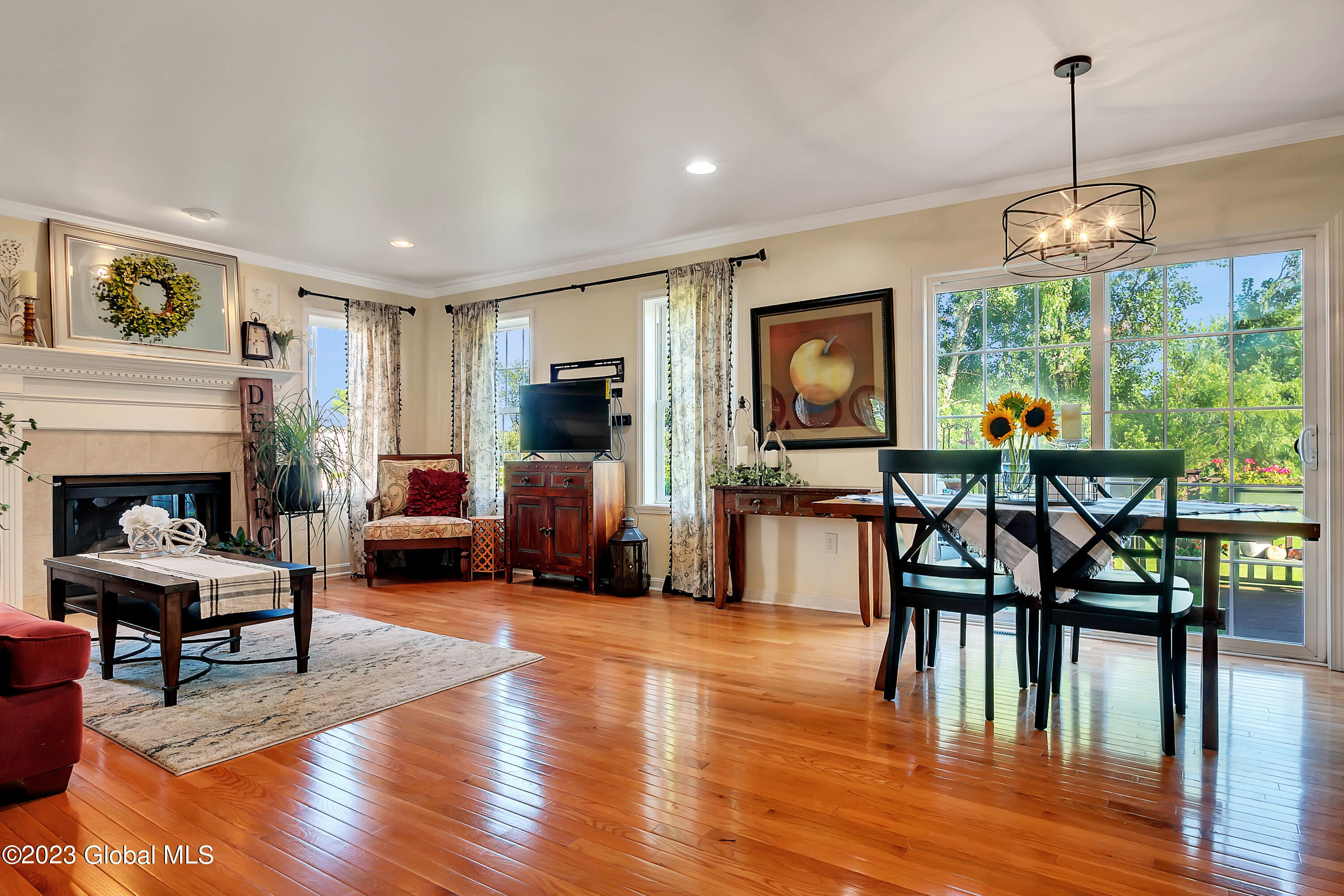 6 Hunters Run Malta, NY 12019 - Photo 36 of 59 P1390460