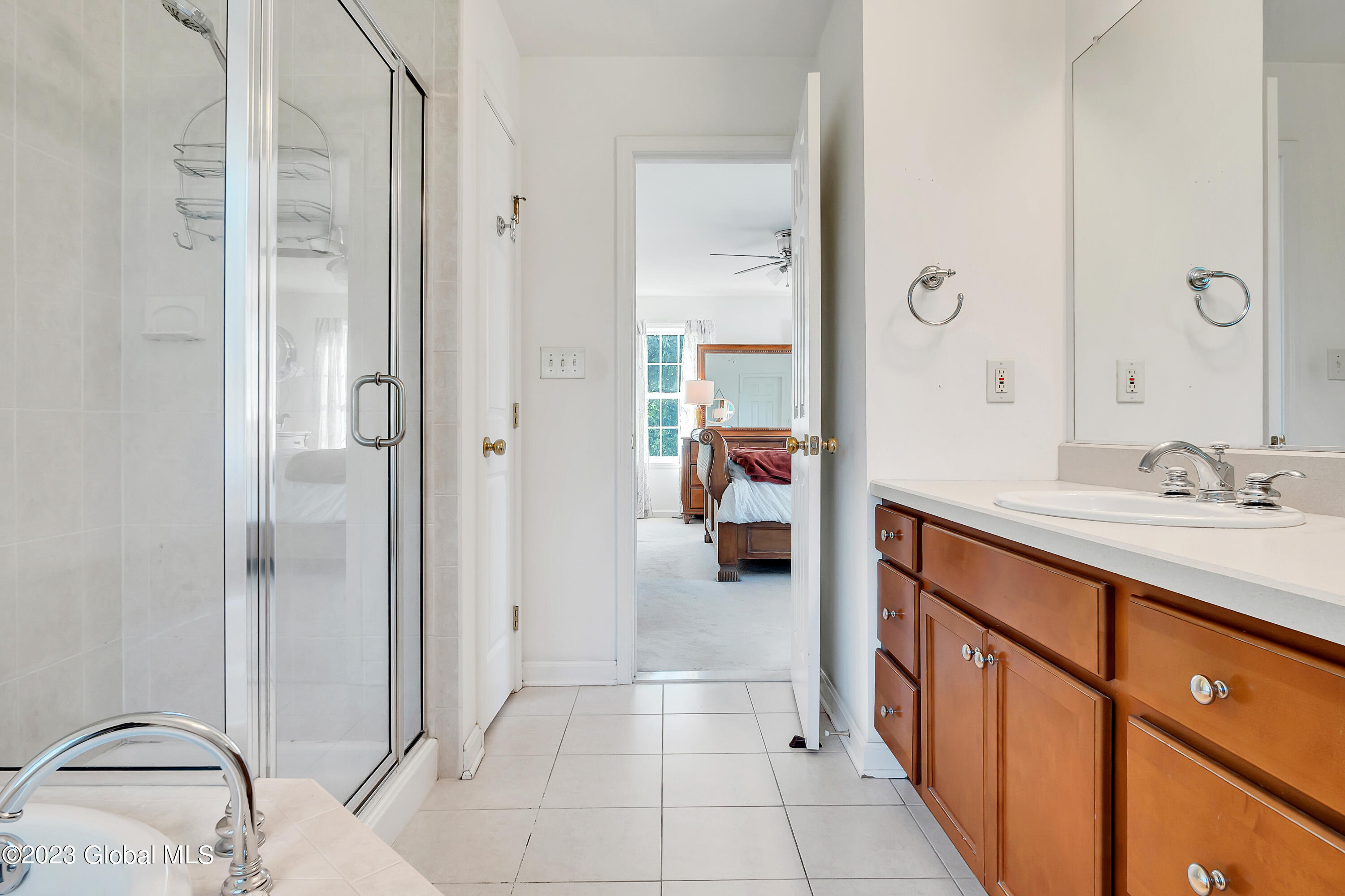 6 Hunters Run Malta, NY 12019 - Photo 50 of 59 P1390540