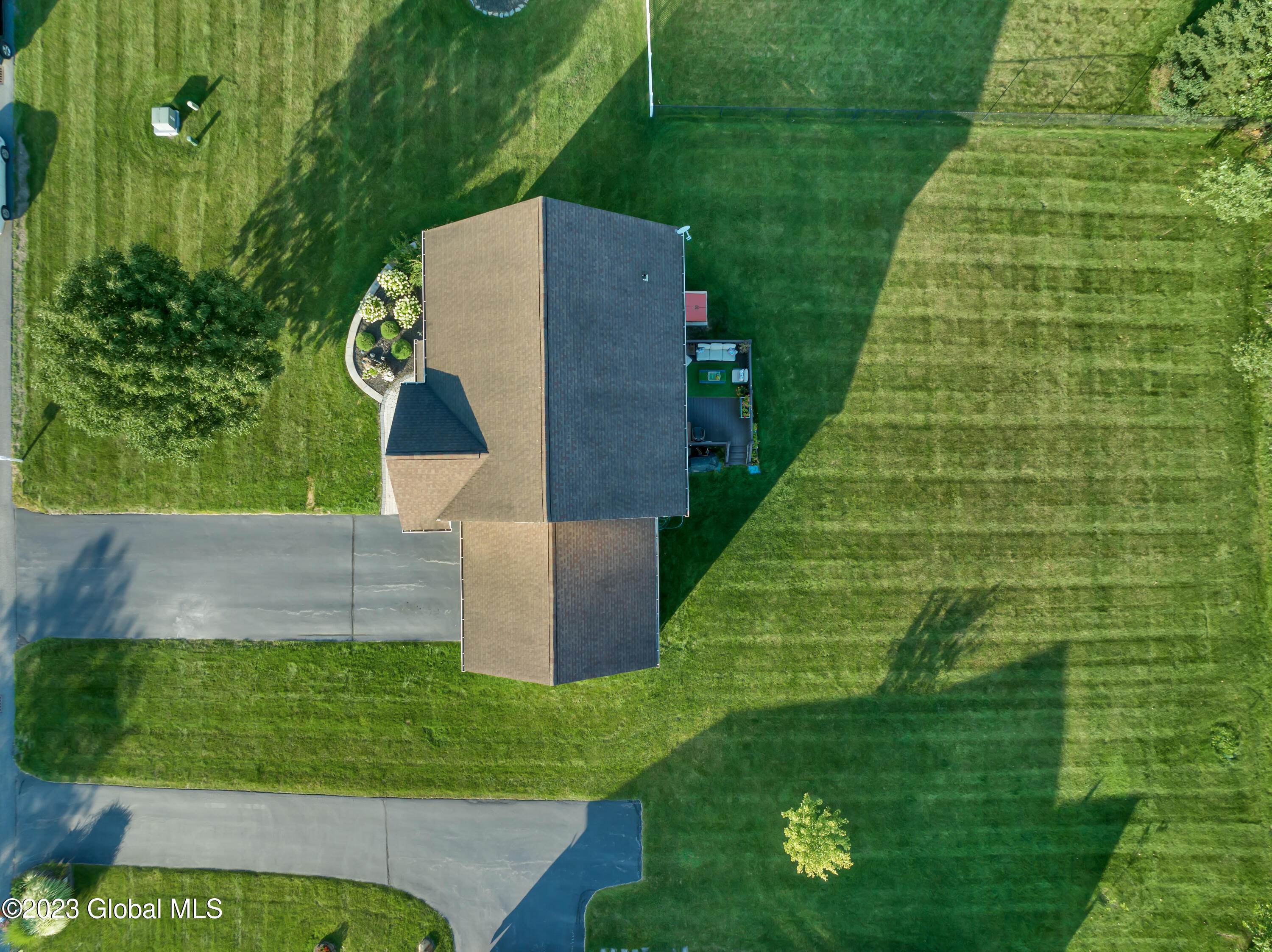 6 Hunters Run Malta, NY 12019 - Photo 5 of 59 DJI_0921