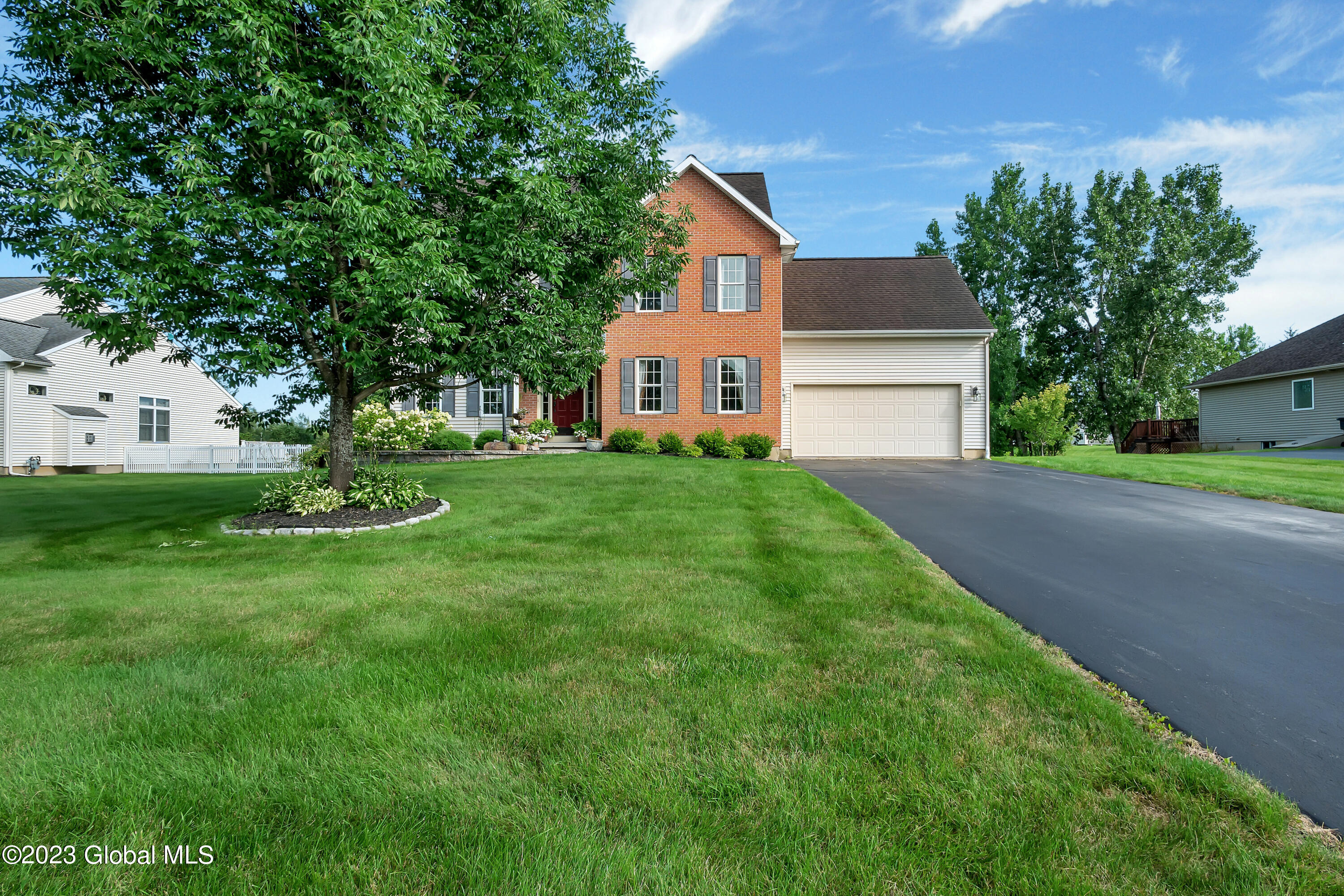 6 Hunters Run Malta, NY 12019 - Photo 10 of 59 P1390315