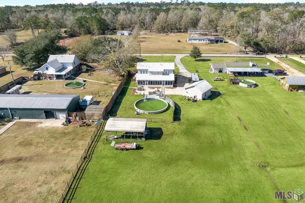 $284,995 | 39152 South Thibodeaux Road, Ponchatoula, LA 70454