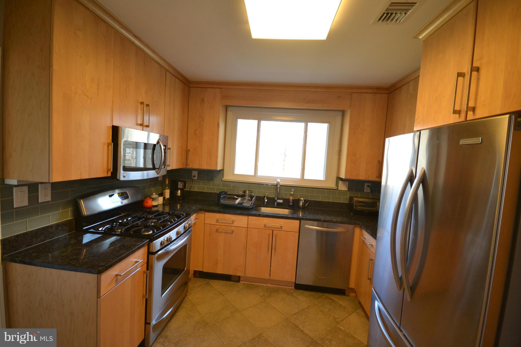 3527 Barton Oaks Road Baltimore, MD 21208 - Photo 8 of 29 Kitchen