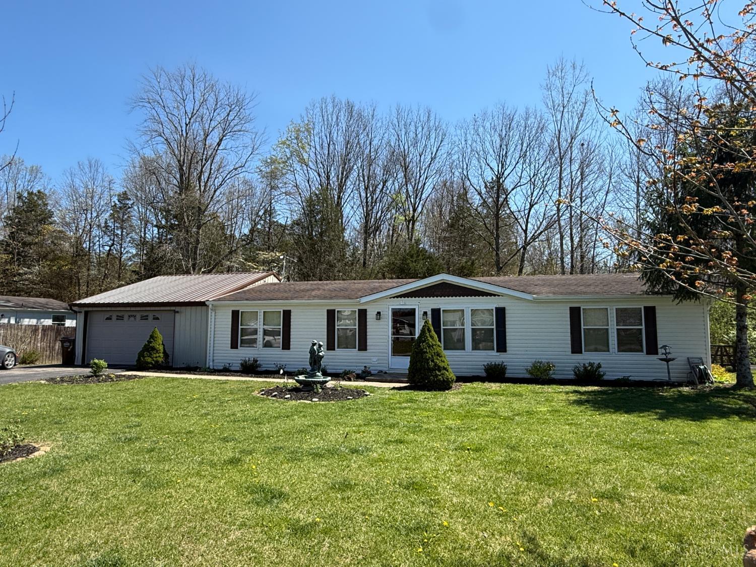 4145 West Fork Ridge Drive Batavia, OH 45103 - Photo 2 of 24