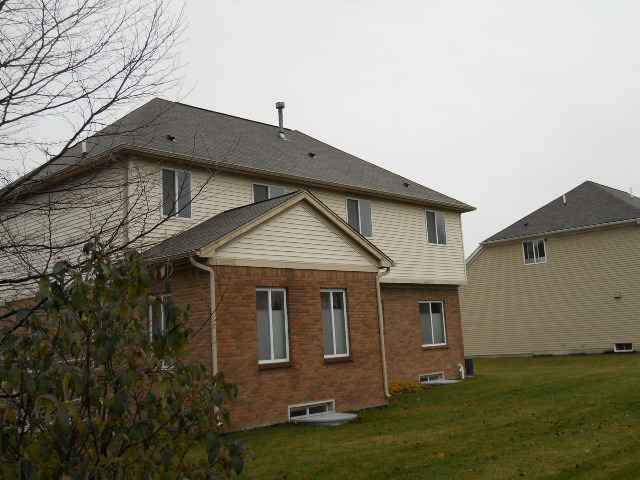 2131 Cattail Circle Rochester, MI 48309 - Photo 2 of 13 31084068-1.JPG