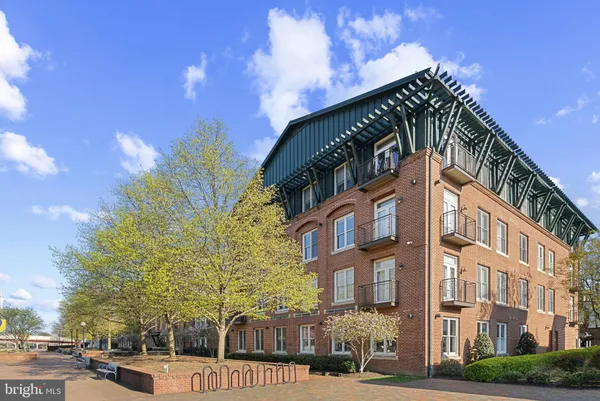 $3,200 | 35 East All Saints Street, Unit 104, Frederick, MD 21701