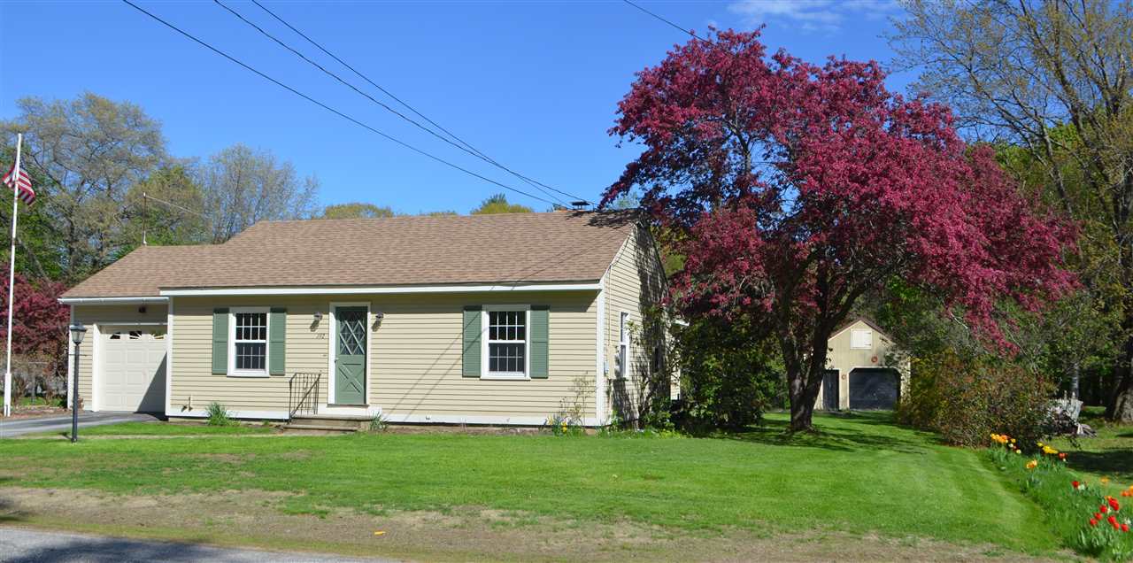 192 Rush Road Henniker, NH 03242 - Photo 2 of 28