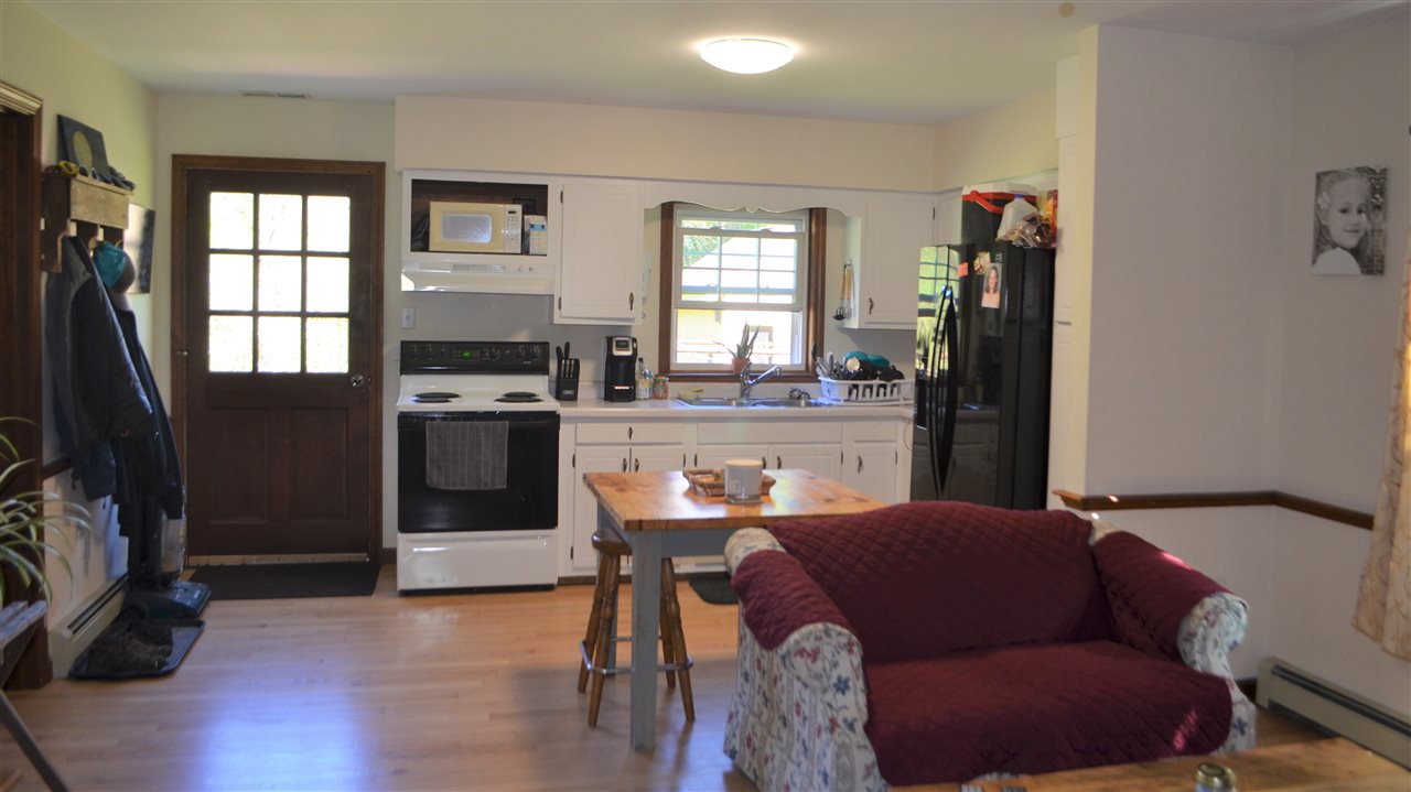 192 Rush Road Henniker, NH 03242 - Photo 18 of 28