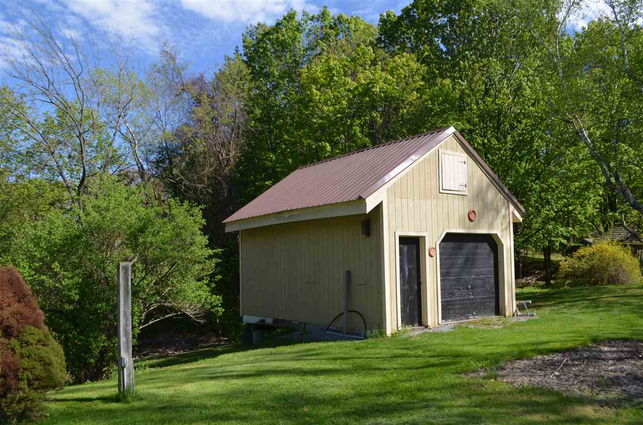 192 Rush Road Henniker, NH 03242 - Photo 5 of 28