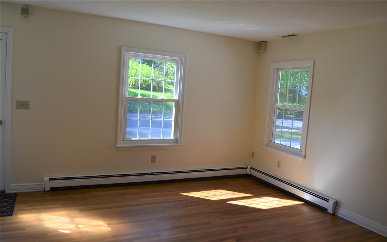 192 Rush Road Henniker, NH 03242 - Photo 10 of 28