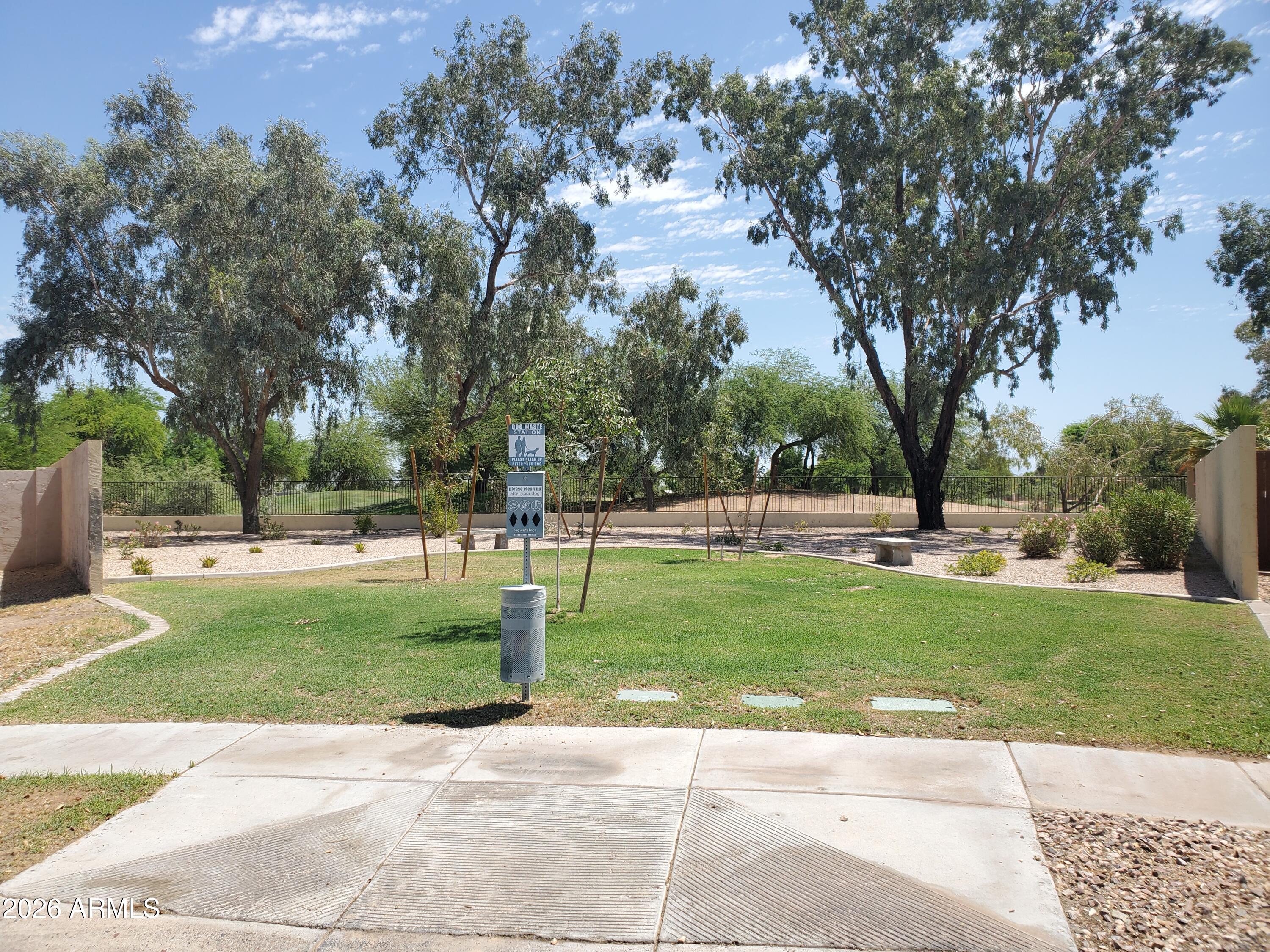 2430 East Darrel Road Phoenix, AZ 85042 - Photo 62 of 64 Community Common Area