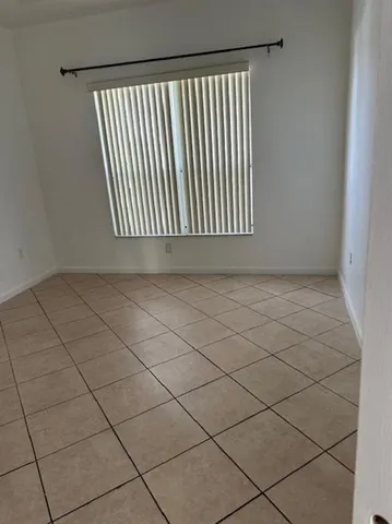 $2,550 | 1056 Northeast 39th Avenue, Homestead, FL 33033