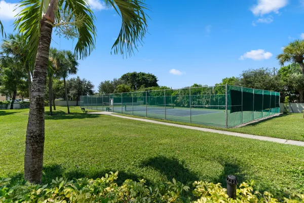 $2,400 | 3129 Millwood Terrace, Unit 1380, Boca Raton, FL 33431