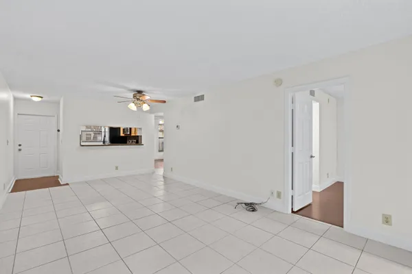 $2,400 | 3129 Millwood Terrace, Unit 1380, Boca Raton, FL 33431