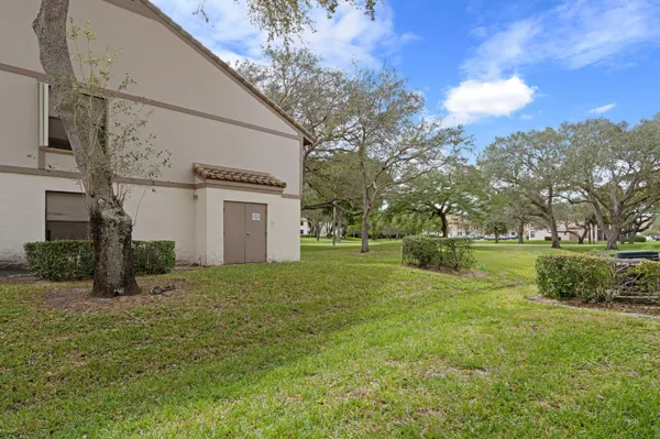 $2,400 | 3129 Millwood Terrace, Unit 1380, Boca Raton, FL 33431
