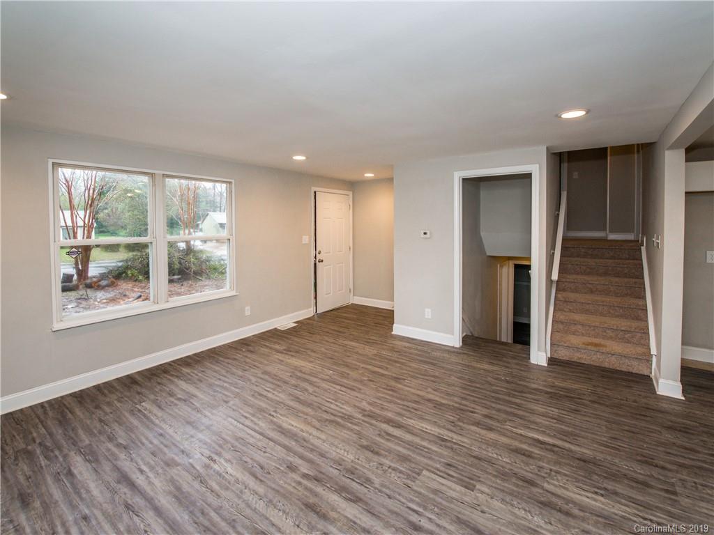 6606 Saddle Point Road Charlotte, NC 28212 - Photo 11 of 24 Gallery Image 11