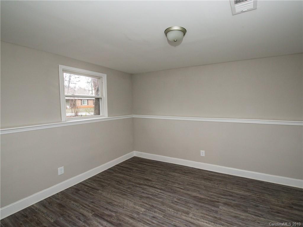 6606 Saddle Point Road Charlotte, NC 28212 - Photo 20 of 24 Gallery Image 20