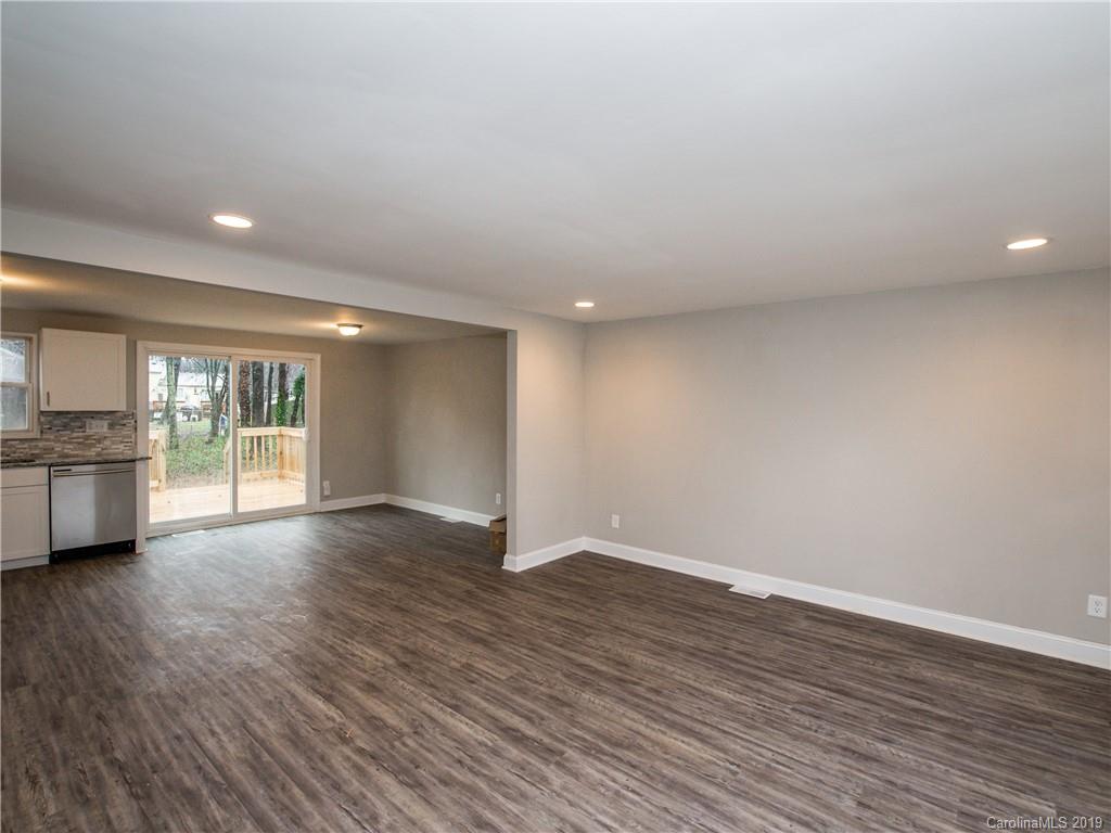 6606 Saddle Point Road Charlotte, NC 28212 - Photo 9 of 24 Gallery Image 9