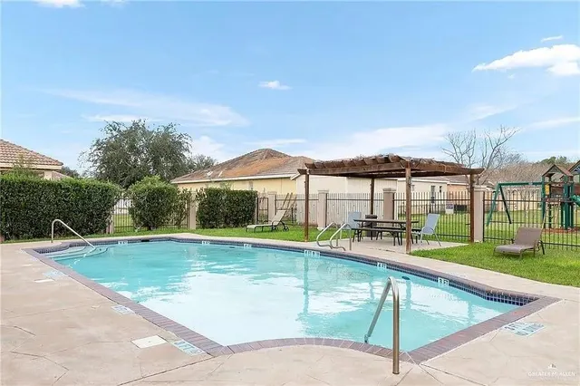 $280,000 | 1309 West Gran Via Street, Pharr, TX 78577