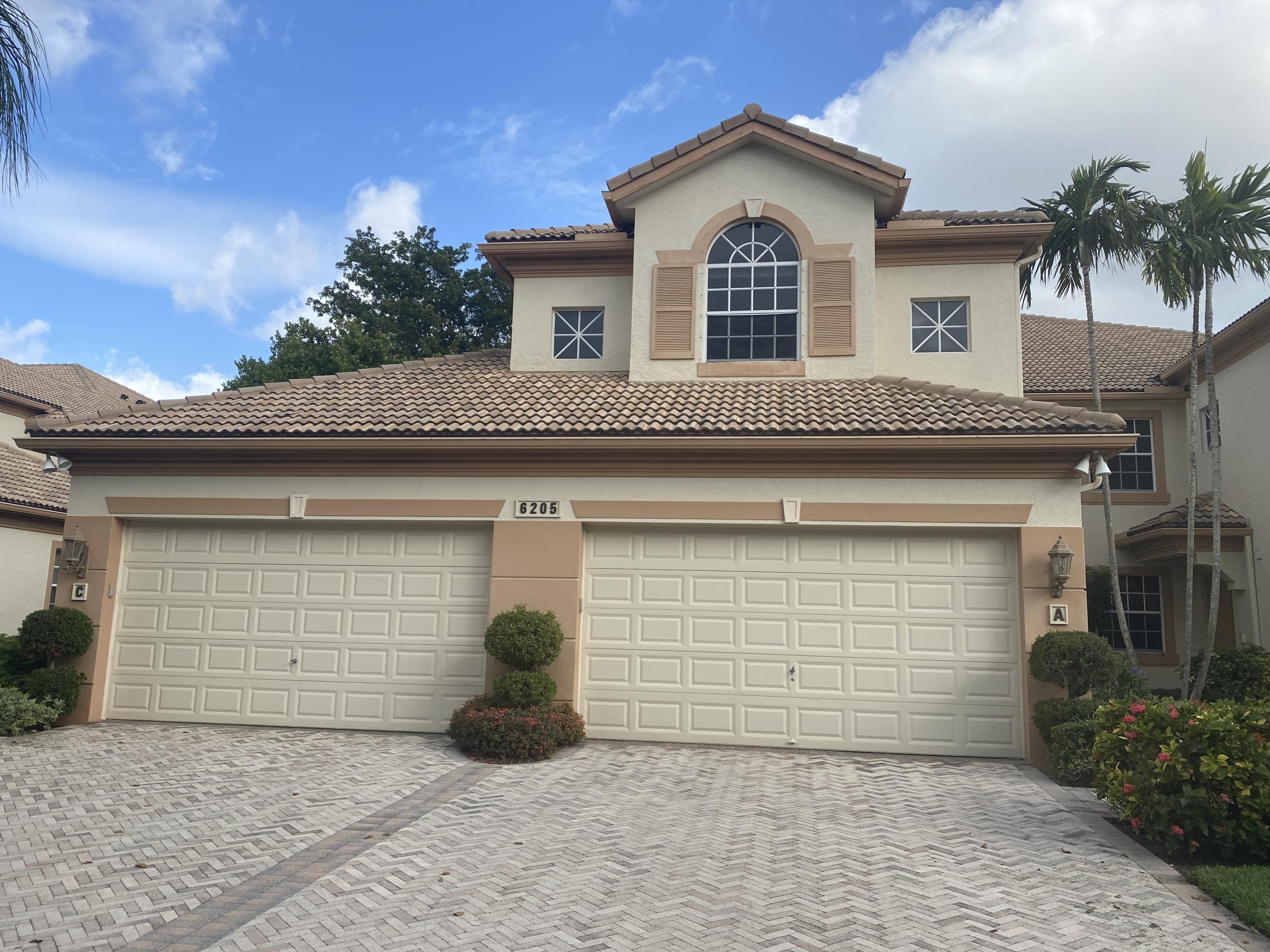 6205 Island Walk C