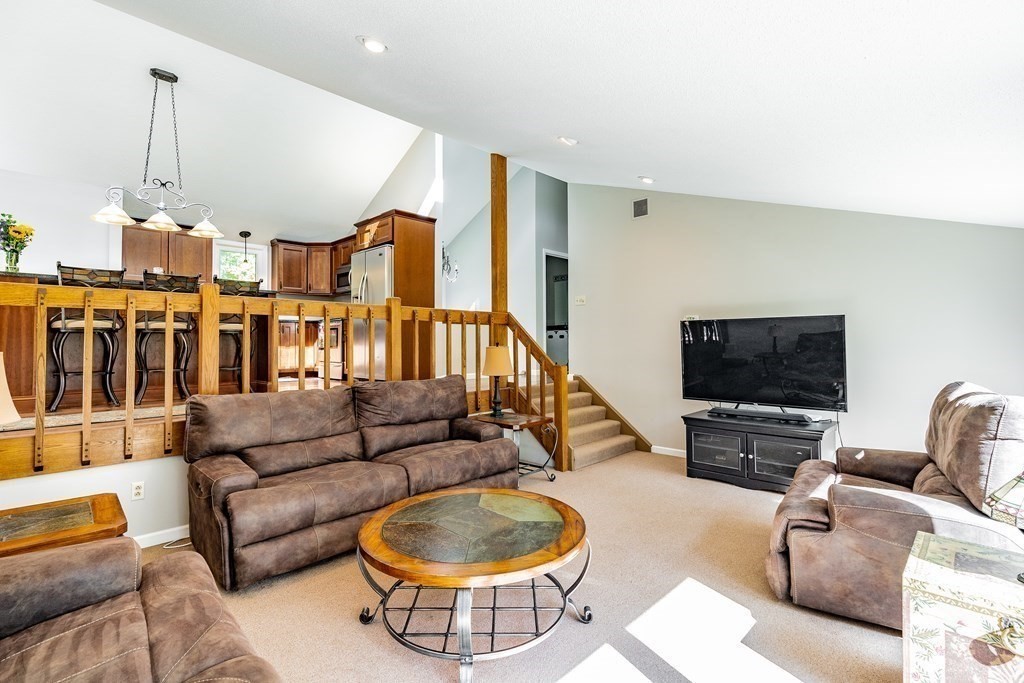 244 Shaker Road Westfield, MA 01085 - Photo 13 of 41 Gallery Image 13