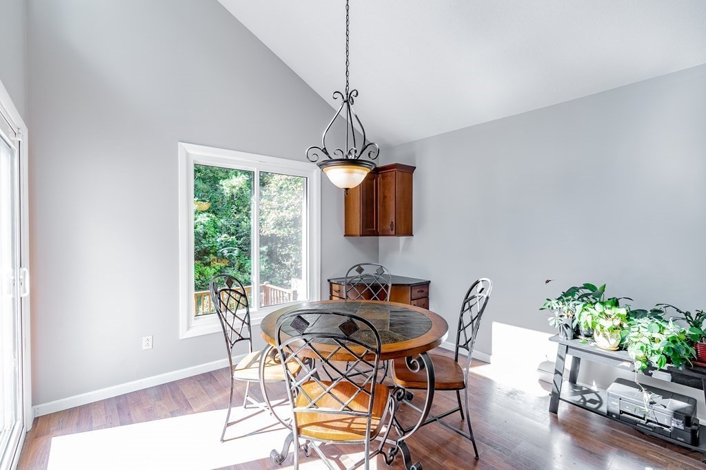 244 Shaker Road Westfield, MA 01085 - Photo 9 of 41 Gallery Image 9