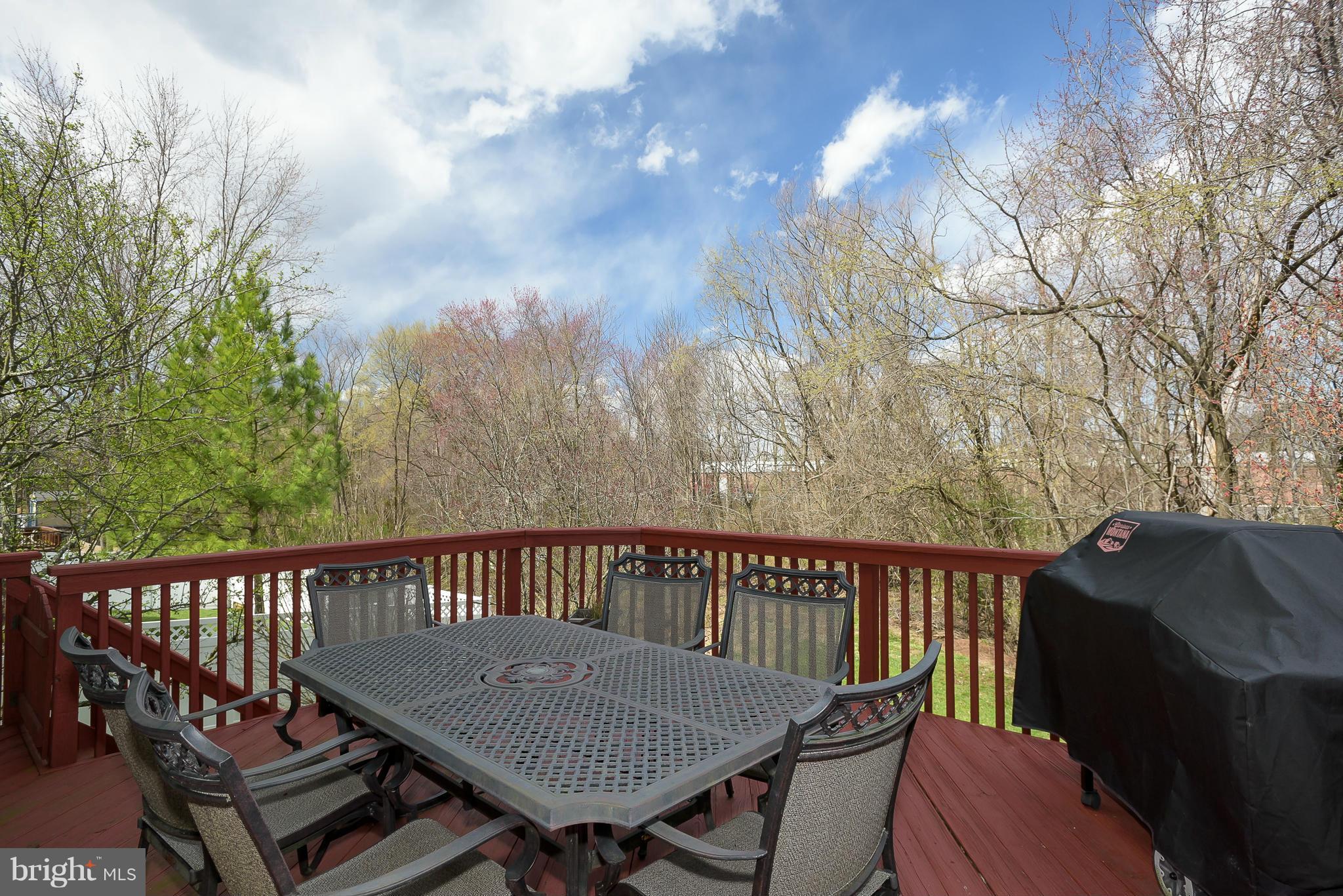 28 Winehurst Road Baltimore, MD 21228 - Photo 24 of 26 Exterior (Rear)