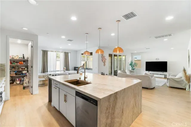 $6,999 | 18181 Outlook Canyon, Santa Clarita, CA 91351