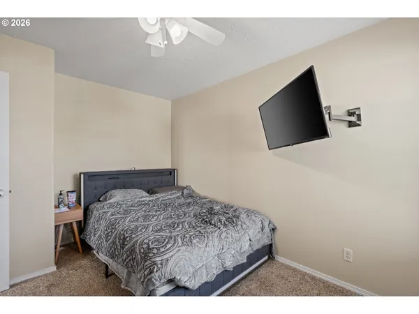 $349,950 | 2216 Northwest Eucalyptus Drive, Hermiston, OR 97838