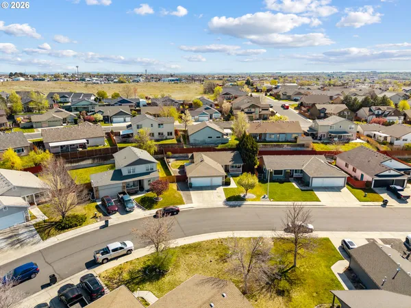 $349,950 | 2216 Northwest Eucalyptus Drive, Hermiston, OR 97838